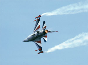 F16A15_J213_thumb.jpg