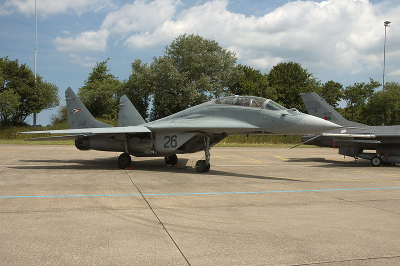 FULCRUM MIG-29 FAP: CAZADOR - Página 3 MiG29UB_26