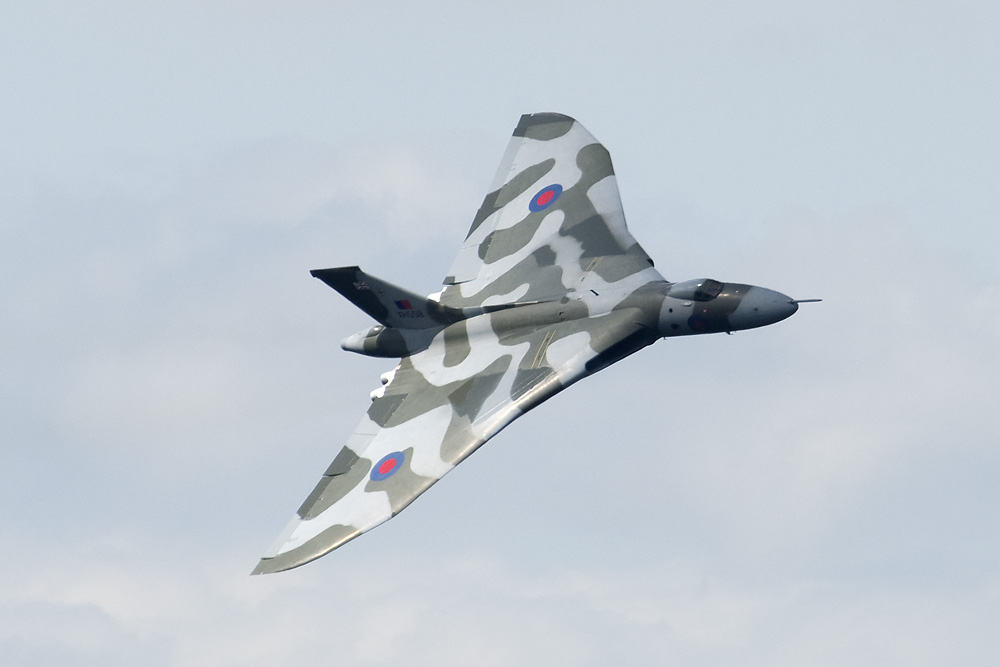 VulcanB2_XH558.jpg