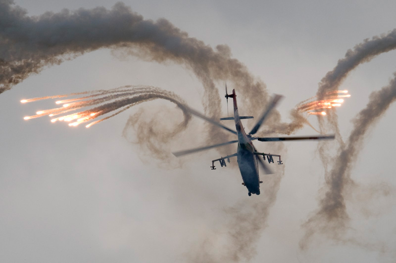 http://www.cavok-aviation-photos.net/kecskemet08/Mi24V_714.jpg